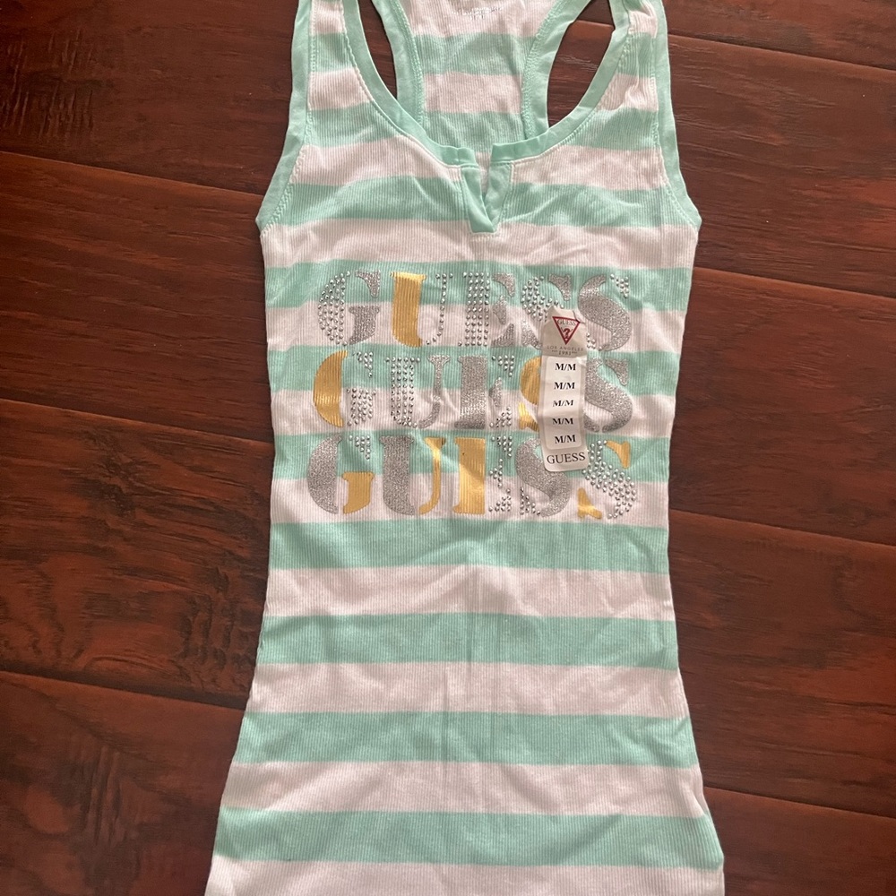 Women’s guess sleeveless top size Medium